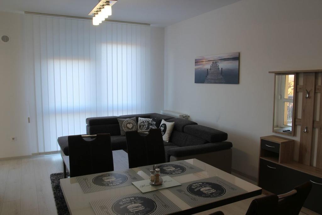 Appartement Urban Apartman à Miskolc Extérieur photo